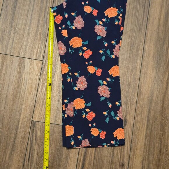 Chico's Navy Blue Floral Rose Print High Rise Ankle Pants Trousers Size 1 -Small - Picture 8 of 14